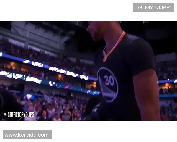 勇士对阵鹈鹕库里单场53分精彩表现回顾与分析